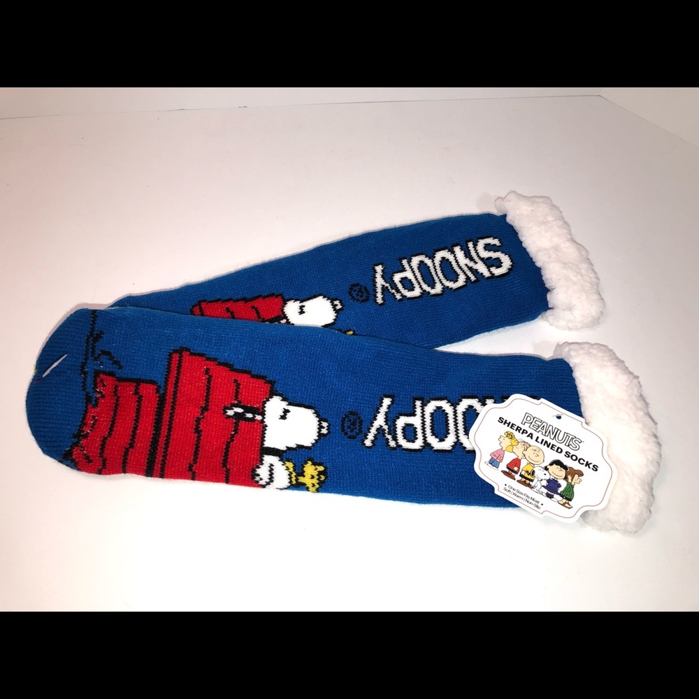 PEANUTS Snoopy Sherpa Lined Socks Blue With Red Dog House, One Size New With Tag